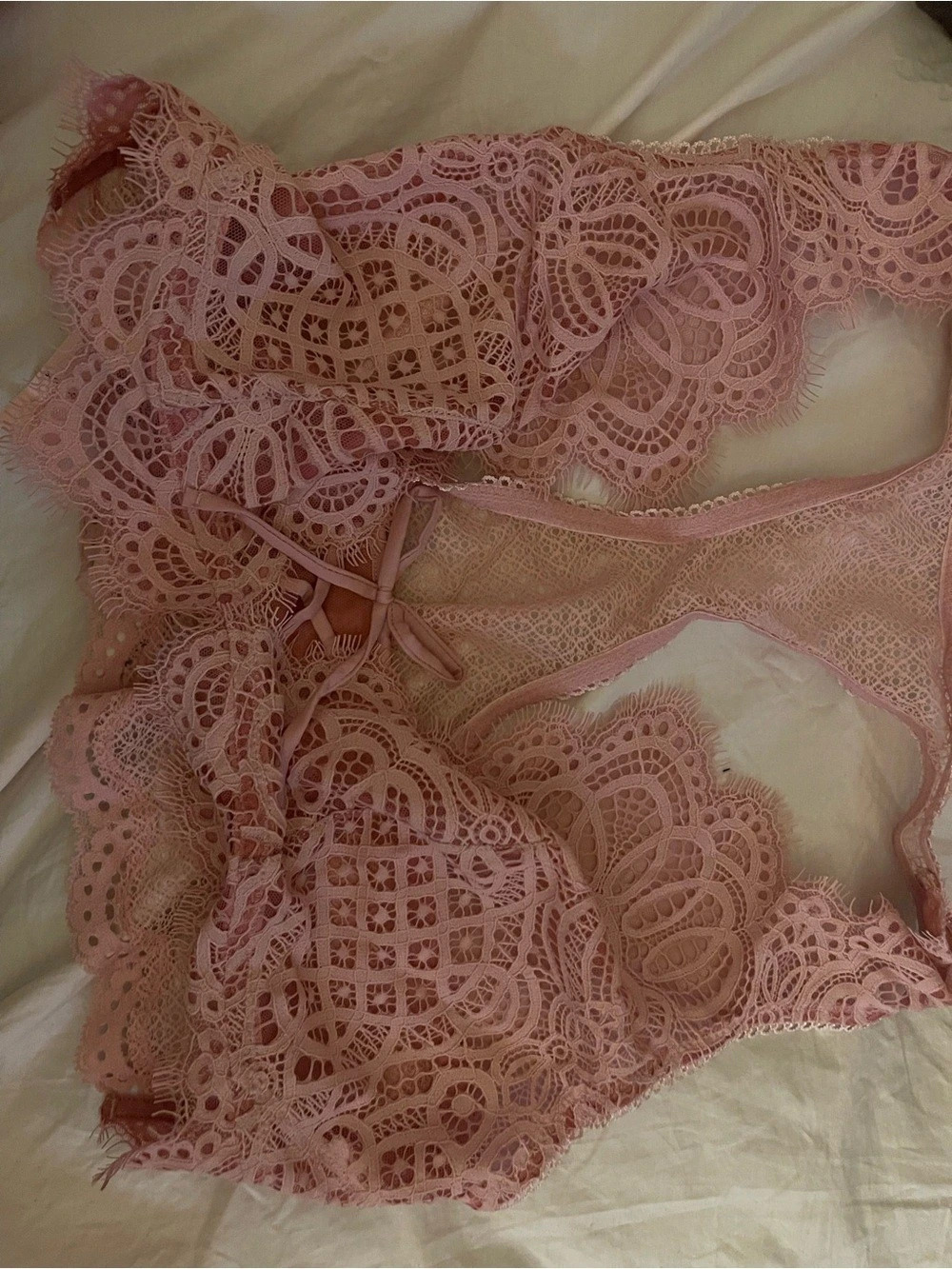 Victoria’s Secret Dream Angels Lace Bralette in Pink Size XL NWT